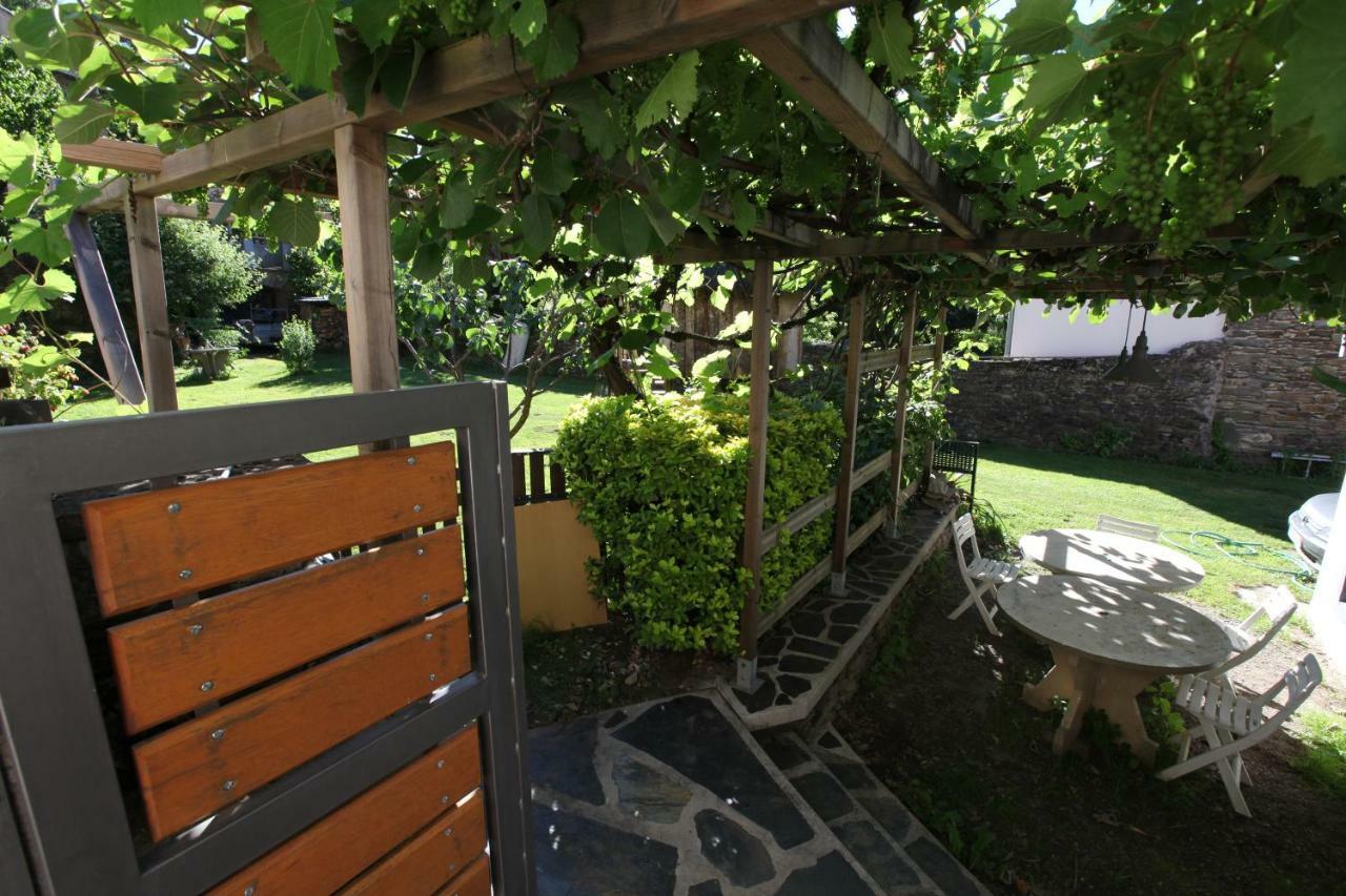 Вилла La Caladette Les Plantiers Экстерьер фото