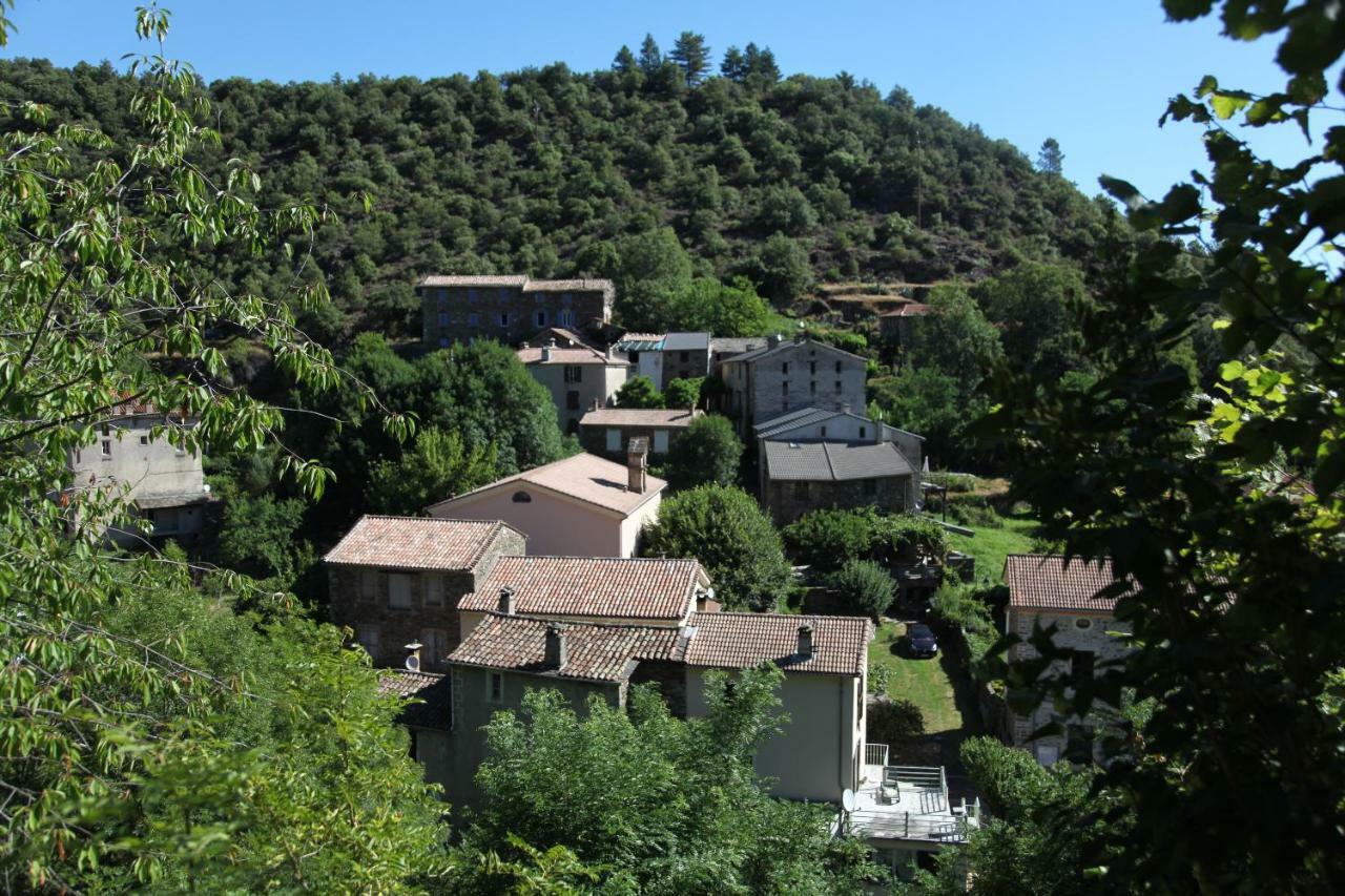 Вилла La Caladette Les Plantiers Экстерьер фото